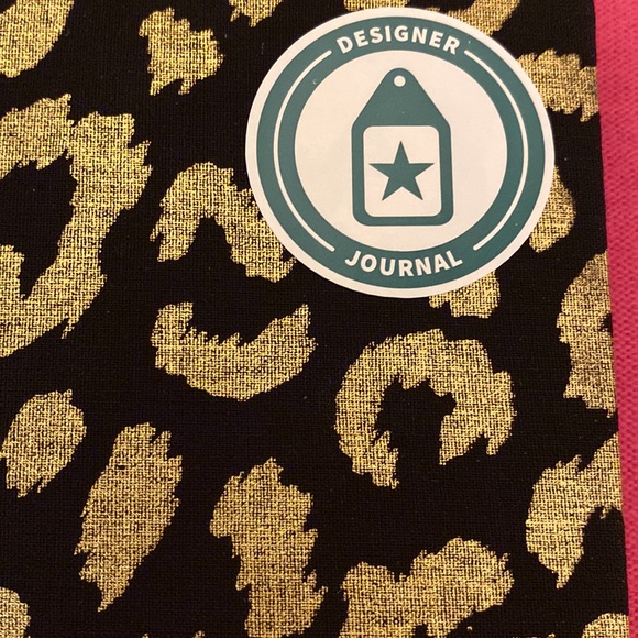 🆕 ONLY ONE! Markings Animal Print Journal - Picture 3 of 9